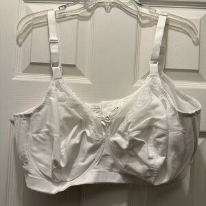 Goddess 48 C White lace brawith adjustable straps